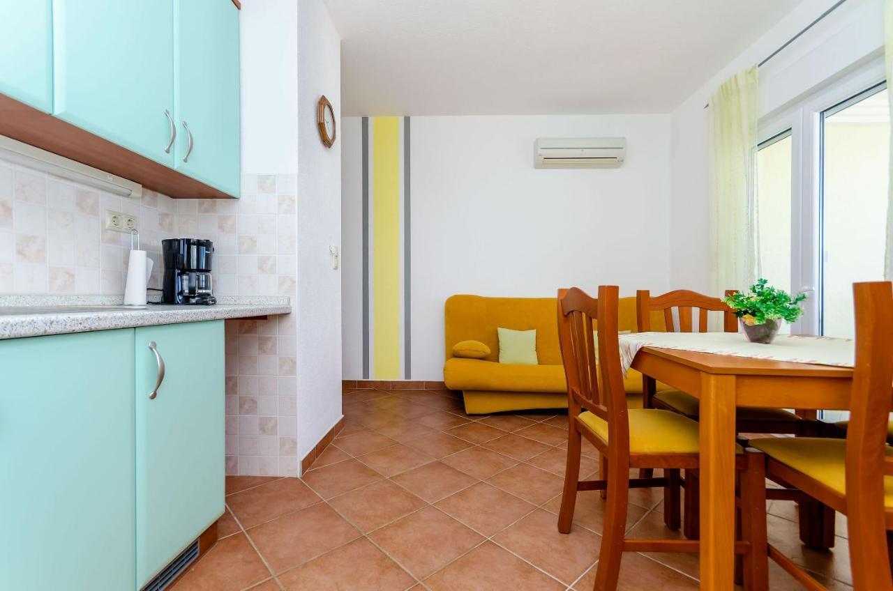 Apartments Palm Tree Trogir Ngoại thất bức ảnh