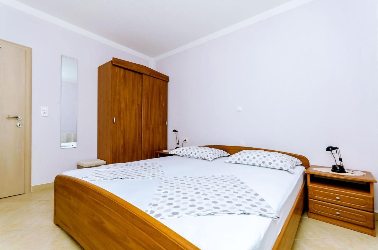 Apartments Palm Tree Trogir Ngoại thất bức ảnh