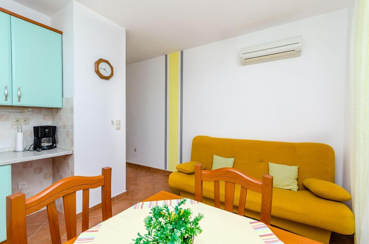 Apartments Palm Tree Trogir Ngoại thất bức ảnh
