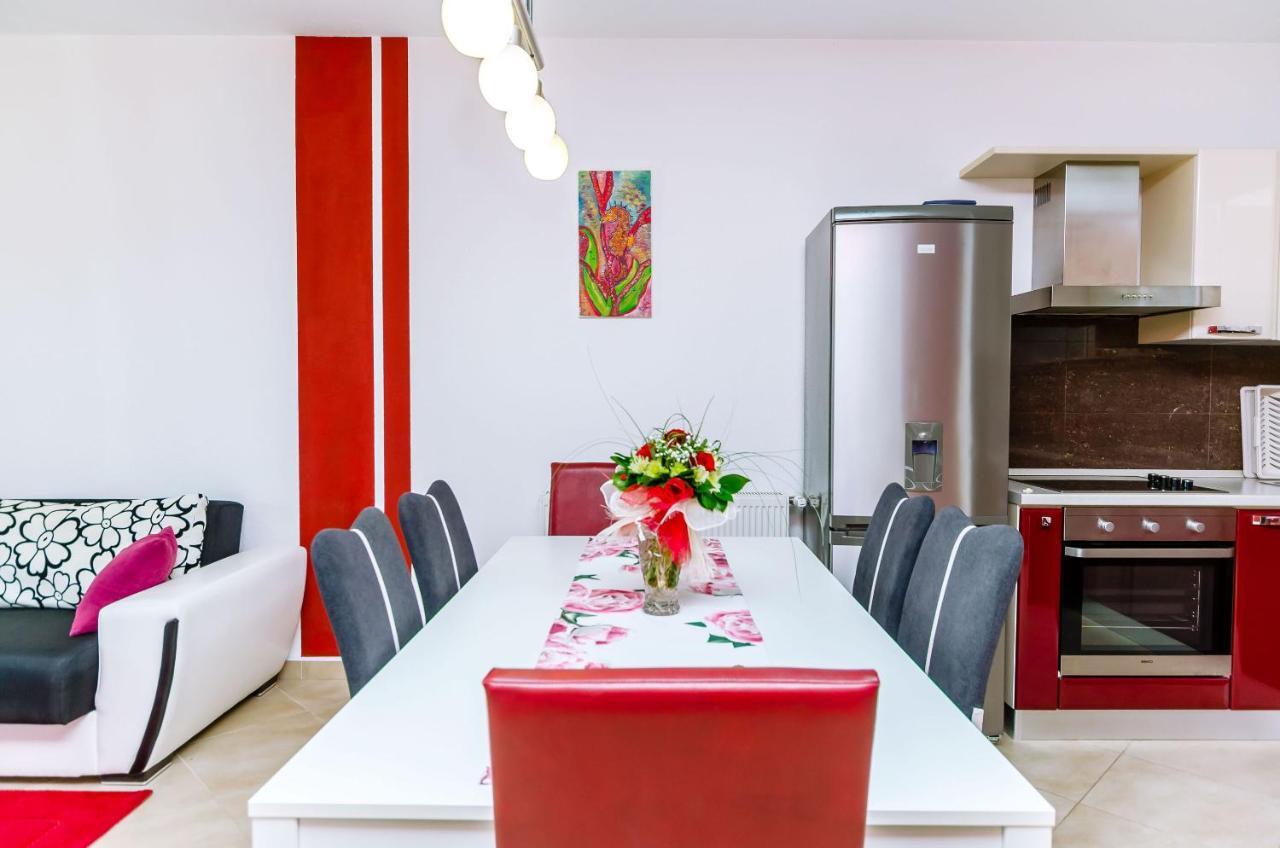 Apartments Palm Tree Trogir Ngoại thất bức ảnh