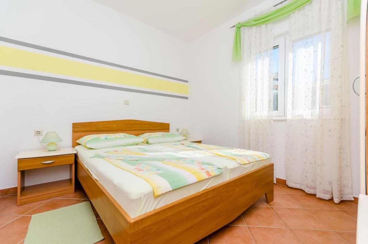 Apartments Palm Tree Trogir Ngoại thất bức ảnh