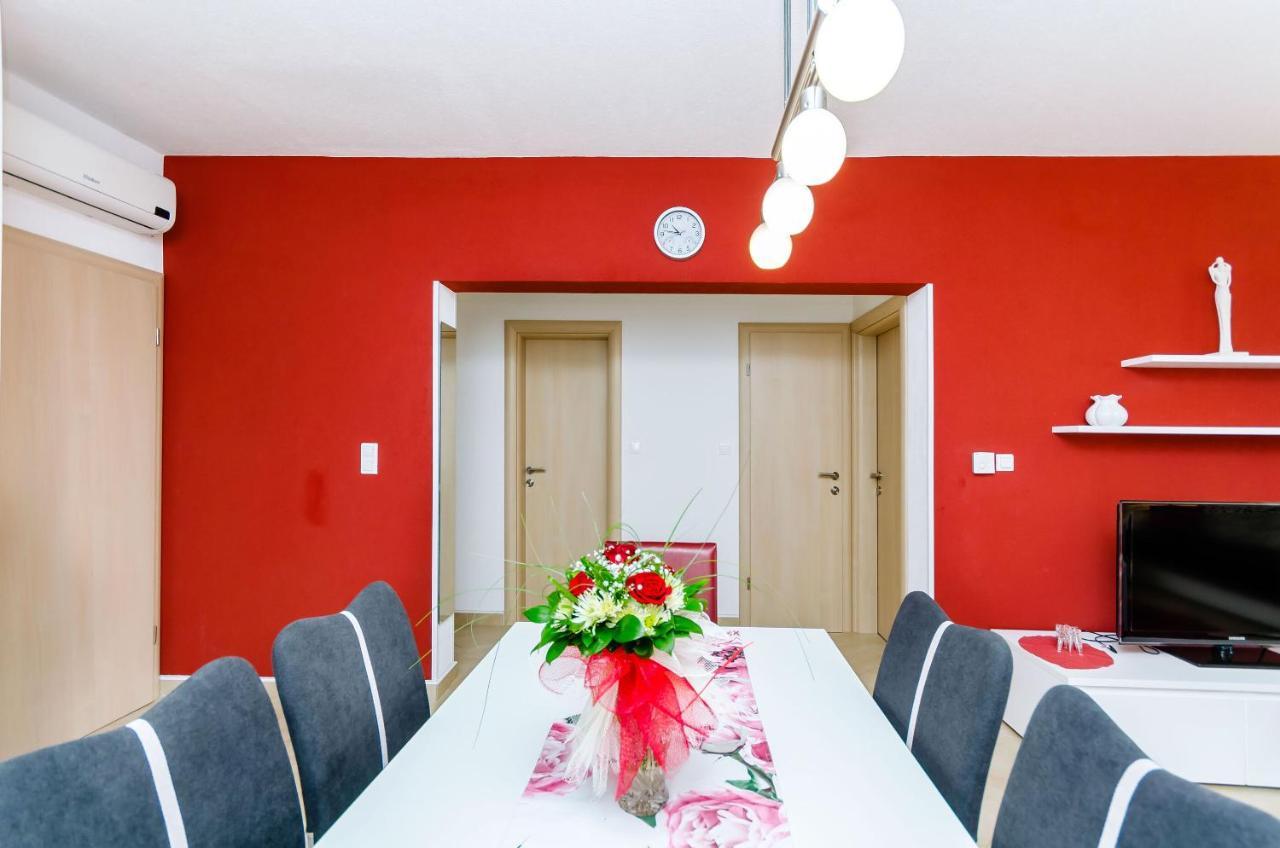 Apartments Palm Tree Trogir Ngoại thất bức ảnh