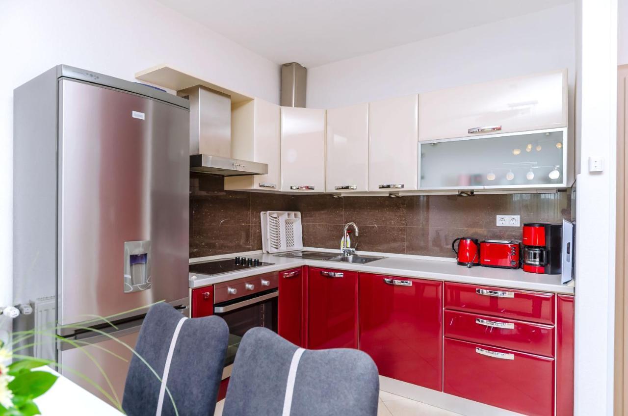Apartments Palm Tree Trogir Ngoại thất bức ảnh